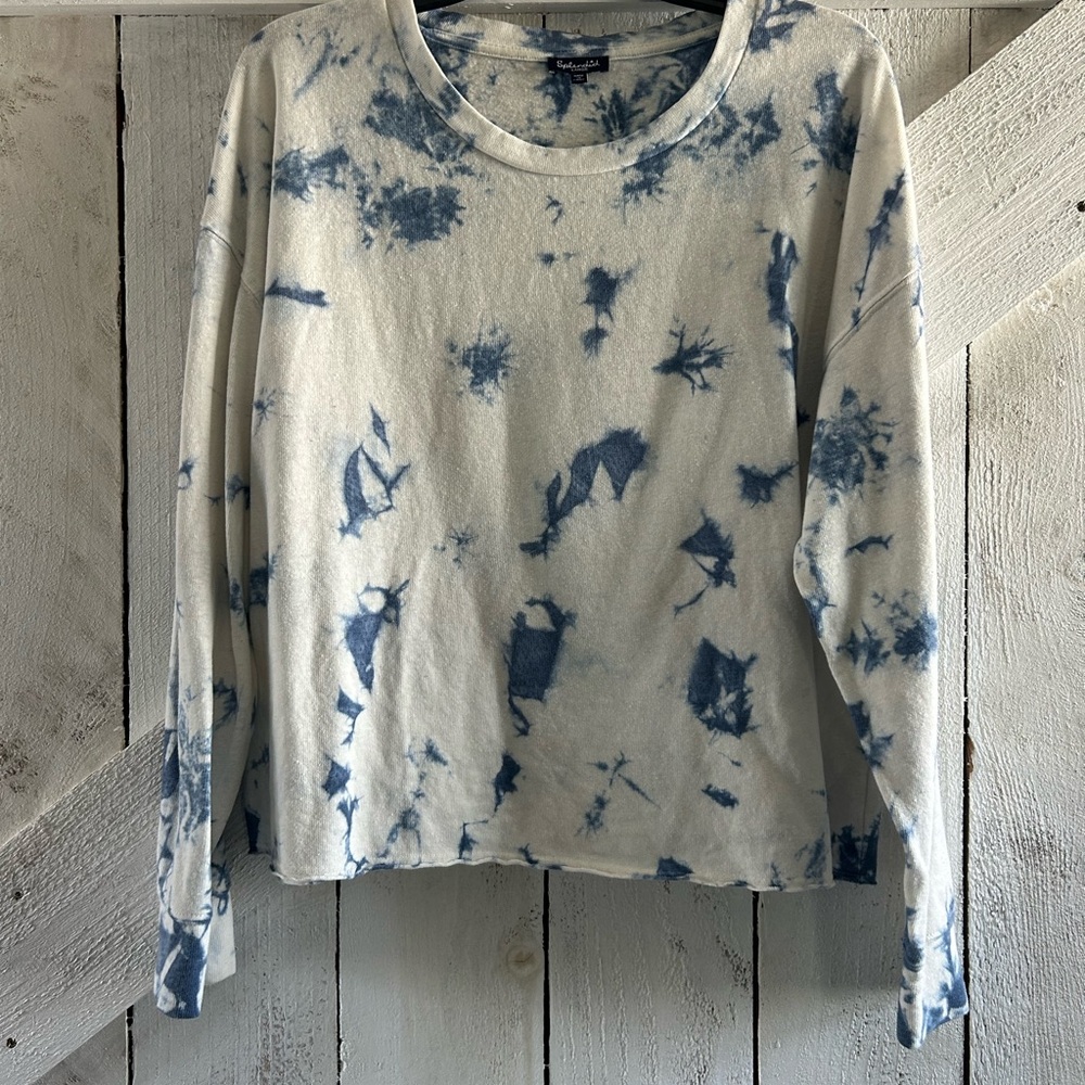 Splendid Blue and White Tie-Dye Sweatshirt